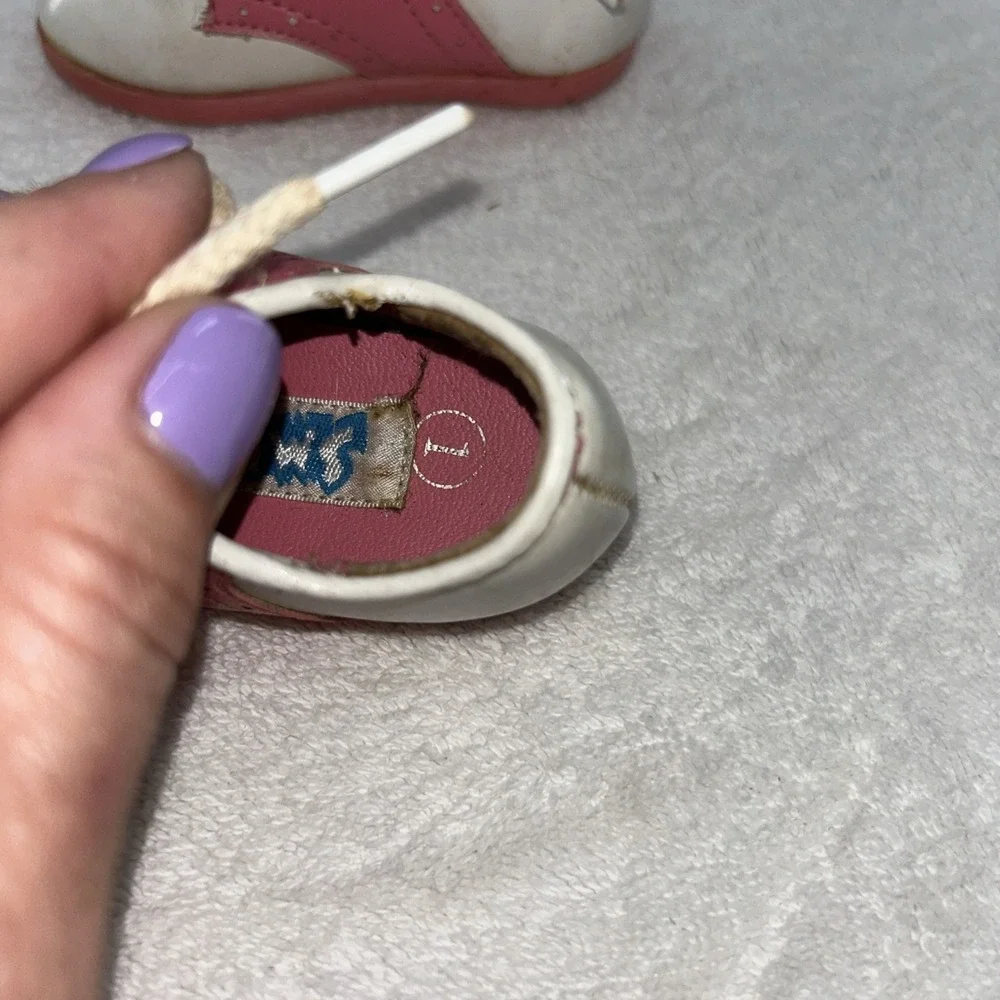 RARE VINTAGE Smurf Baby Girl Saddle Shoes Pink & White Size 1 Smurfette 80's